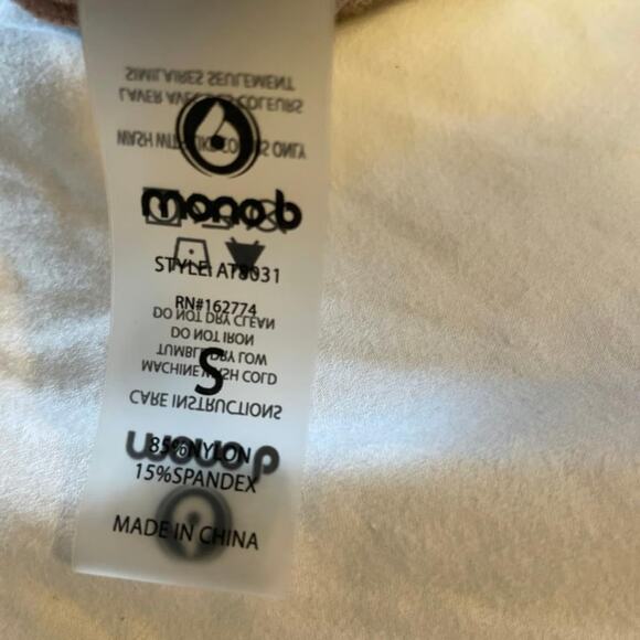 Mono B Sports Bra - Picture 3 of 3